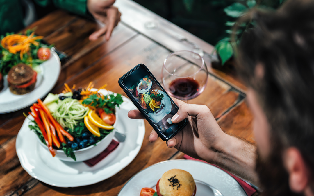 How Restaurants Can Handle Social Media Crises